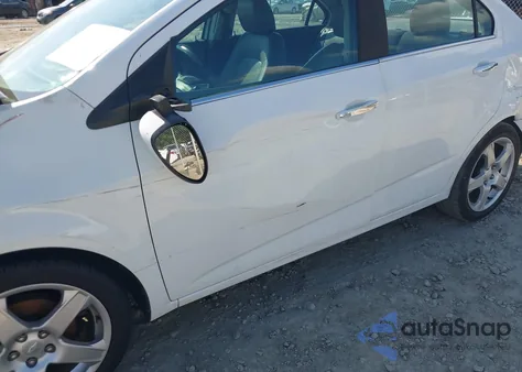 2013 Chevrolet Sonic Ltz Auto z USA, uszkodzony, nr VIN 1G1JE5SB1D4164091